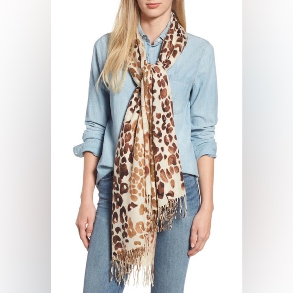 Nordstrom wool and cashmere scarf